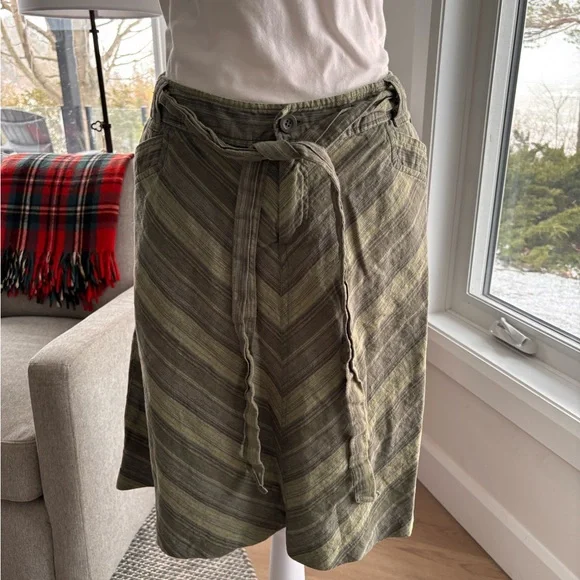 Reitmans Y2K Tie-Waist Midi Skirt 🌿 - Picture 4 of 7